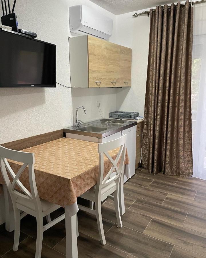 Apartman Ail 2 Ulcinj Exterior photo