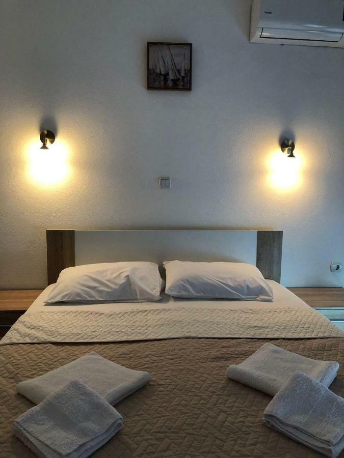 Apartman Ail 2 Ulcinj Exterior photo